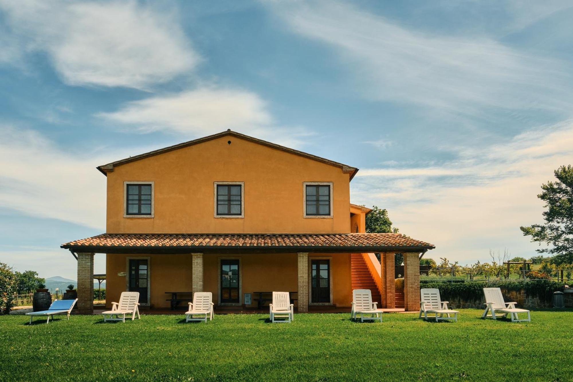 8380 Agriturismo Il Saragiolo Manciano Eksteriør billede
