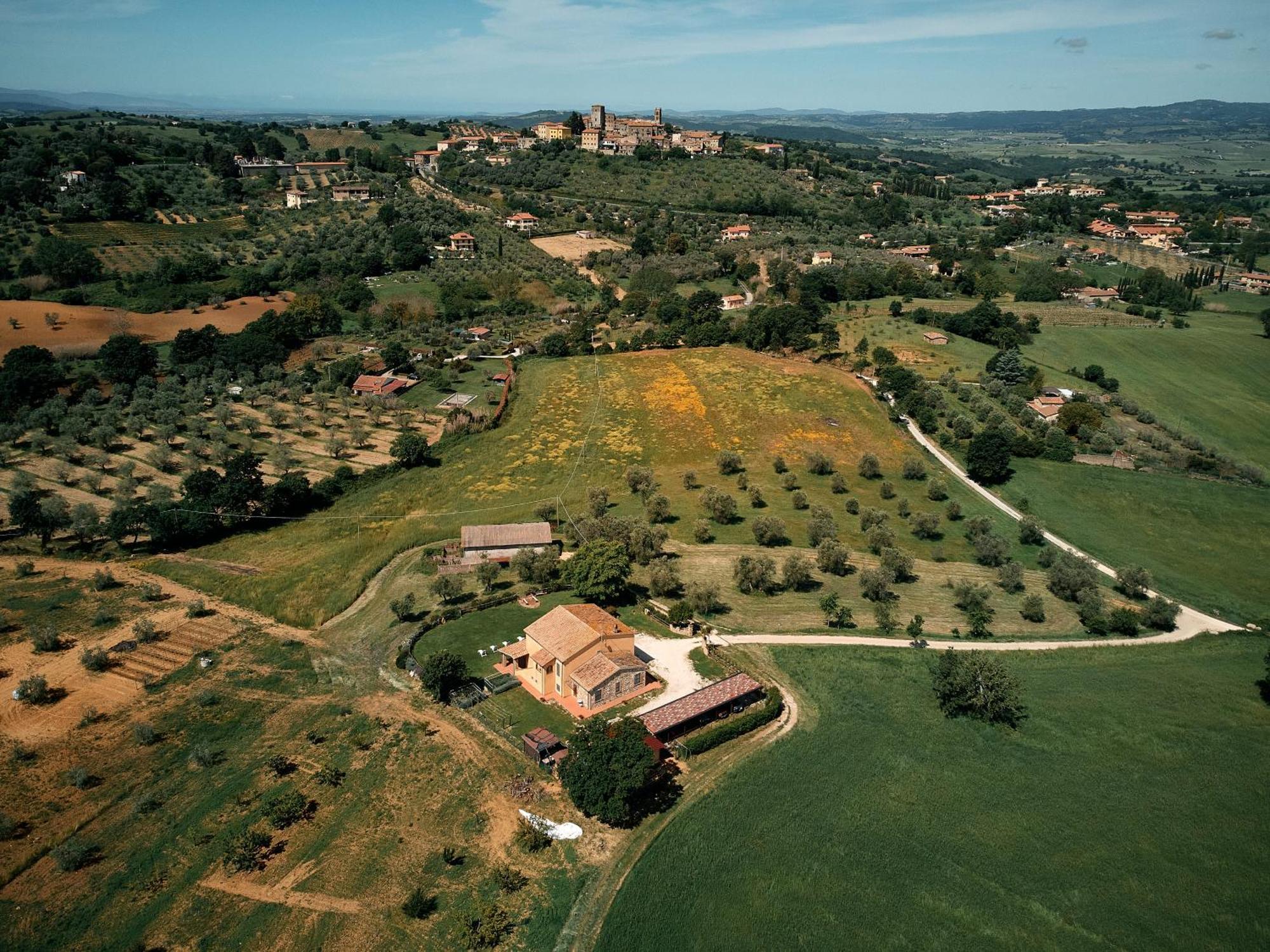 8380 Agriturismo Il Saragiolo Manciano Eksteriør billede
