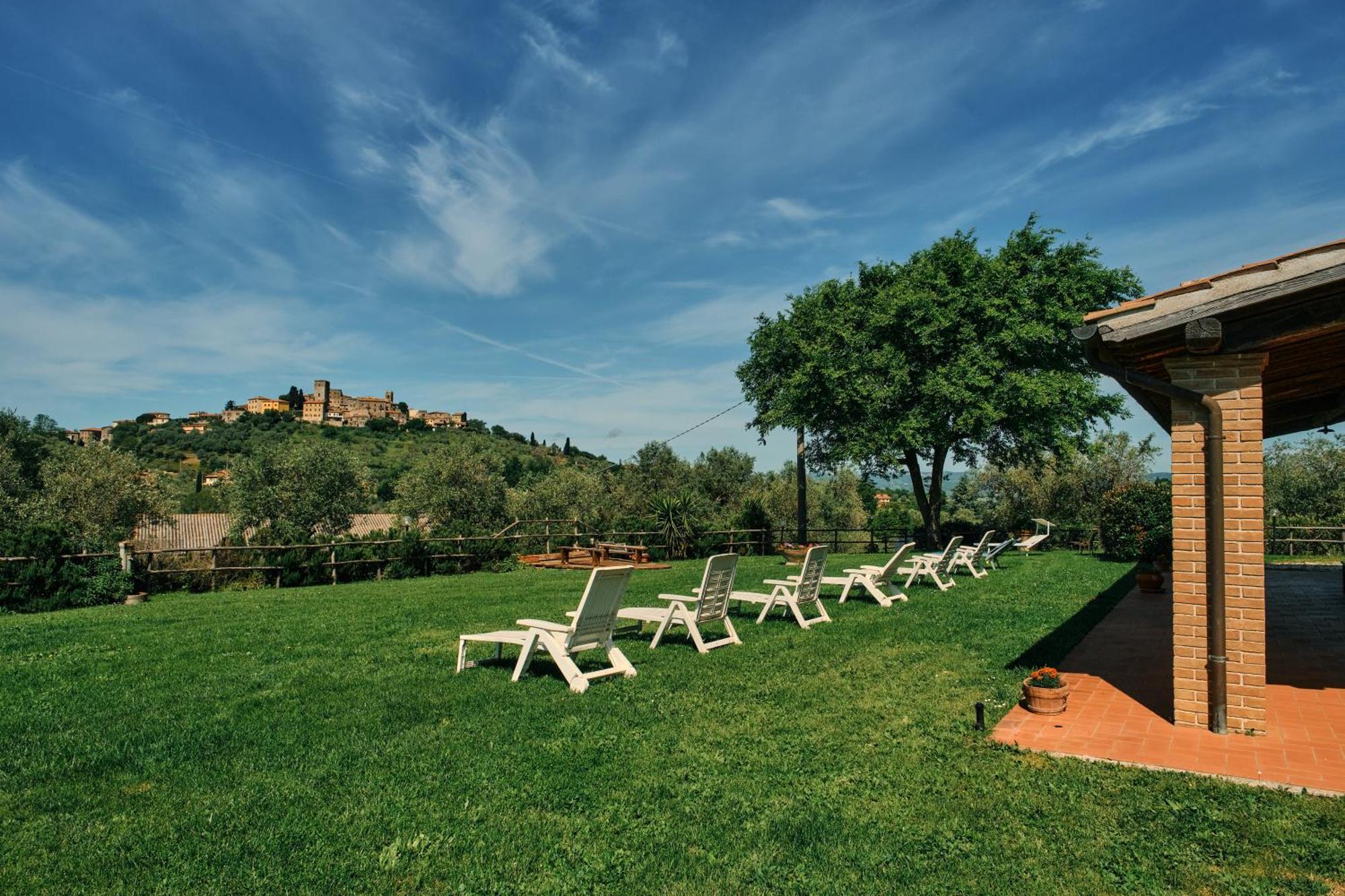 8380 Agriturismo Il Saragiolo Manciano Eksteriør billede