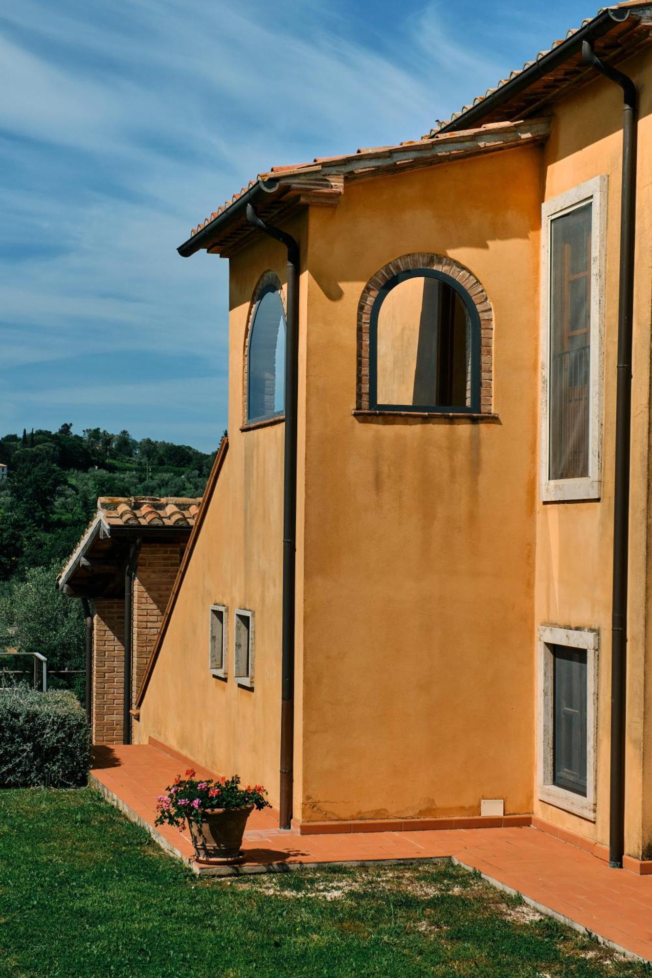 8380 Agriturismo Il Saragiolo Manciano Eksteriør billede
