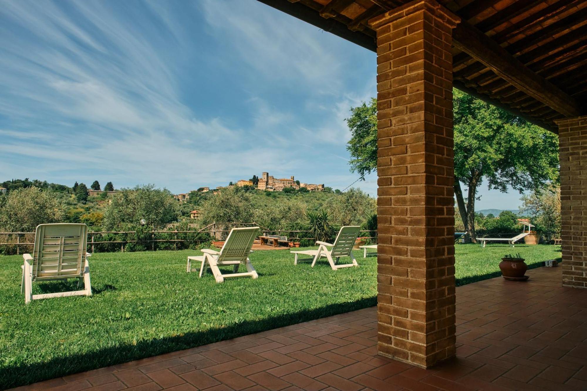 8380 Agriturismo Il Saragiolo Manciano Eksteriør billede